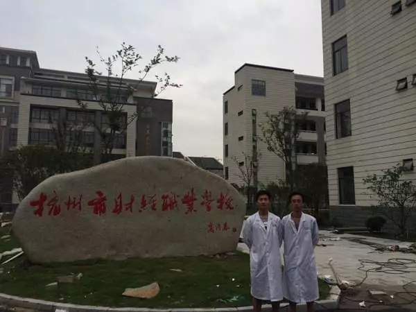 開學倒計時，學校除甲醛讓熊孩子們元氣滿滿迎接新學期！